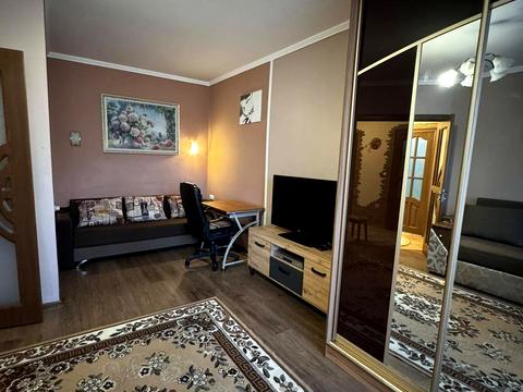 квартира за адресою Хотинська вул., 49-А