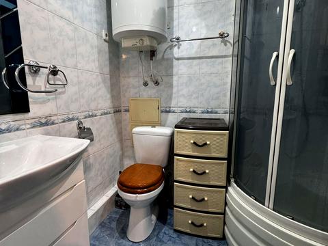 квартира за адресою Хотинська вул., 49-А