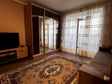 квартира за адресою Хотинська вул., 49-А