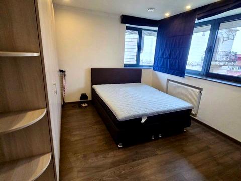 будинок за адресою 49-та Садова вул.