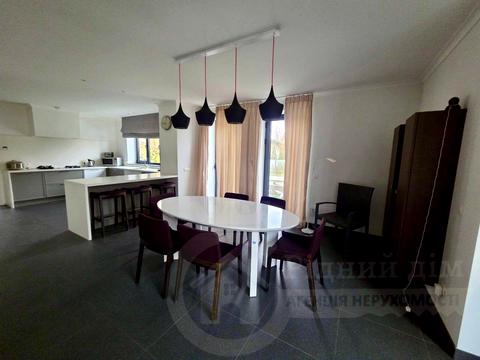 будинок за адресою 49-та Садова вул.