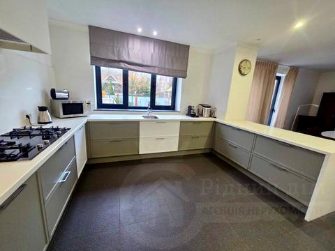 будинок за адресою 49-та Садова вул.