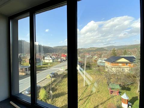 комерційна за адресою Грушевського вул., 72