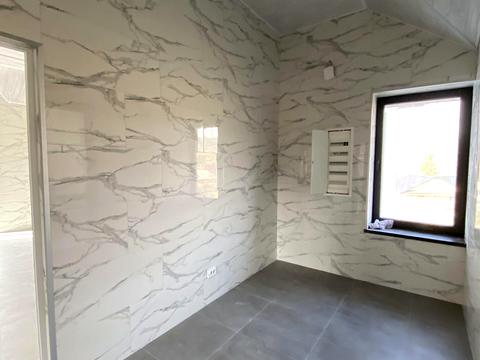 комерційна за адресою Грушевського вул., 72