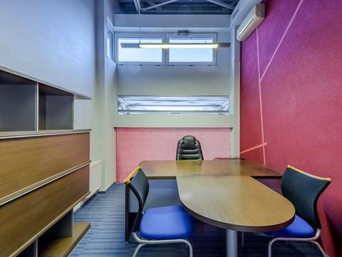 коммерческая по адресу Дегтяревская ул., 33б