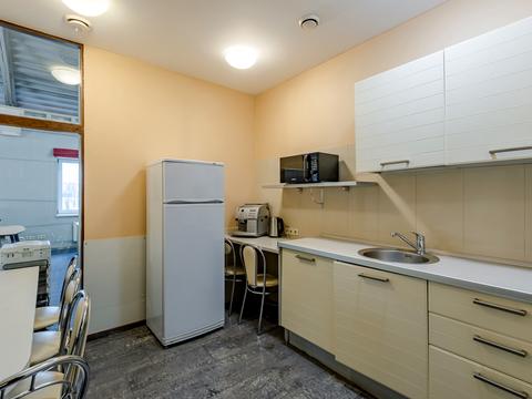 коммерческая по адресу Дегтяревская ул., 33б