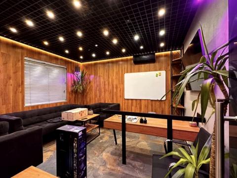 комерційна за адресою Болгарська вул., 87