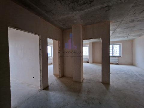 квартира за адресою Павла Чубинського вул., 13