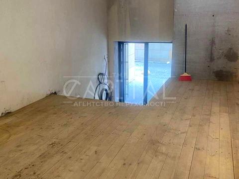 комерційна за адресою Бульварно-Кудрявська вул. (Воровського), 15а