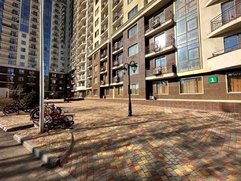 комерційна за адресою Французький бульв., 60в