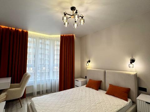 квартира за адресою Молодіжна вул., 10