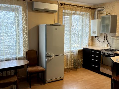 квартира по адресу Небесной Сотни ул. (Московская), 46