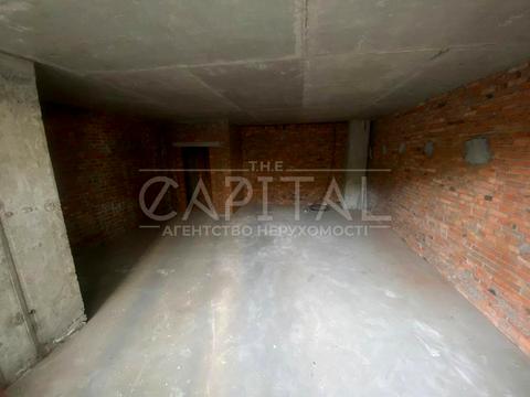 комерційна за адресою Бульварно-Кудрявська вул. (Воровського), 15а