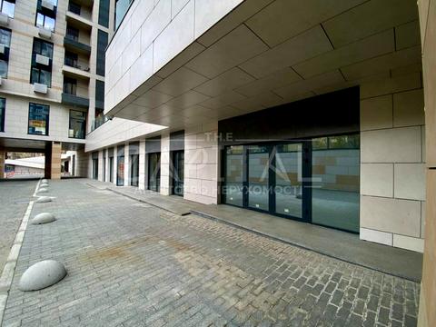 комерційна за адресою Бульварно-Кудрявська вул. (Воровського), 15а