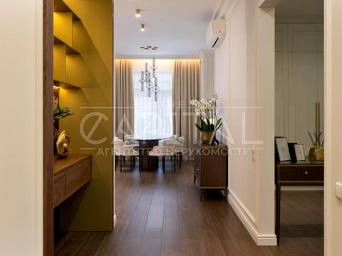 будинок за адресою Набережна