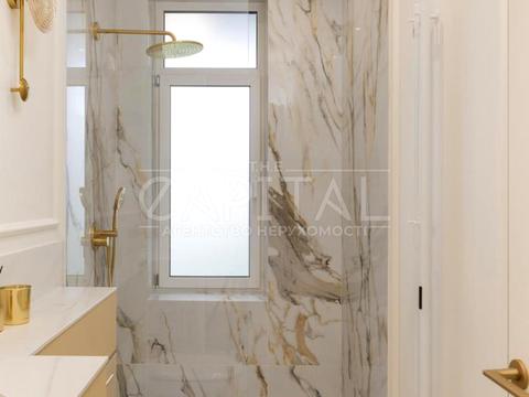 будинок за адресою Набережна