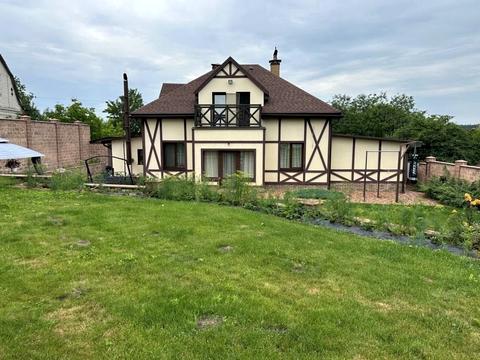 будинок за адресою Миру