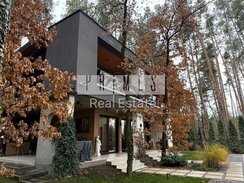 будинок за адресою Василя Лісового