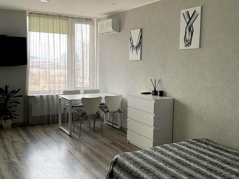 квартира за адресою Дніпровська набережна вул., 18-Б