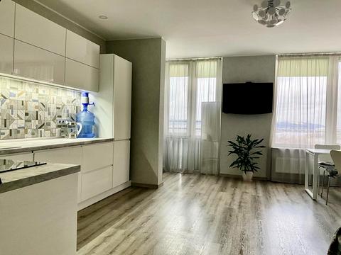 квартира за адресою Дніпровська набережна вул., 18-Б