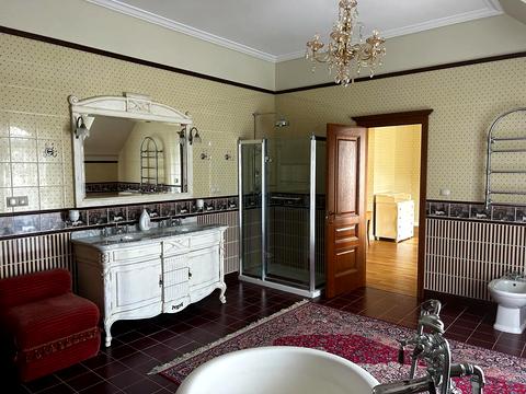 будинок за адресою с. Жереб'ятин (Жовтневе), Заповідна, 10