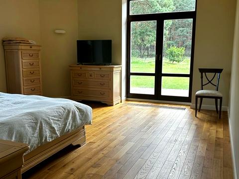 будинок за адресою с. Жереб'ятин (Жовтневе), Заповідна, 10