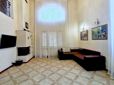 будинок за адресою дніпровська