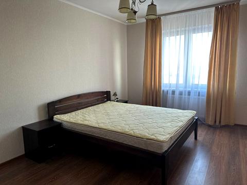 квартира за адресою Ревуцького вул., 54