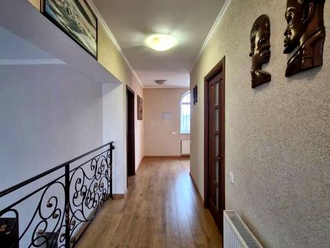 будинок за адресою дніпровська