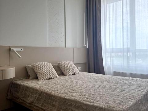 квартира за адресою Київ, Причальна вул., 12