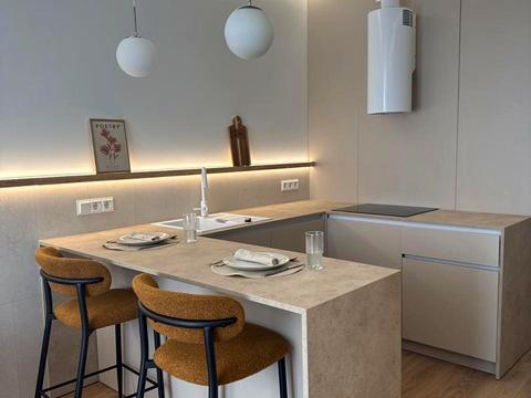 квартира за адресою Київ, Причальна вул., 12