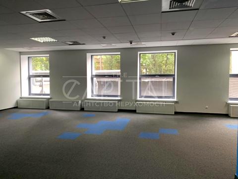 коммерческая по адресу Новоконстантиновская ул., 20