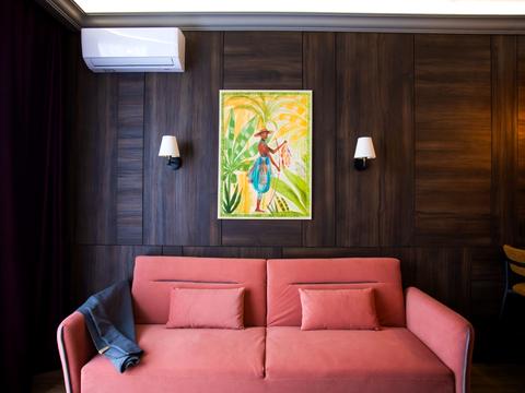 квартира за адресою Причальна вул., 12