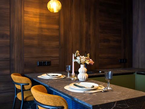 квартира за адресою Причальна вул., 12