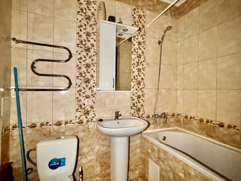 квартира за адресою Сім'ї Кульженків вул. (Петра Дегтяренка), 33