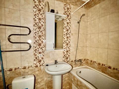 квартира за адресою Сім'ї Кульженків вул. (Петра Дегтяренка), 33