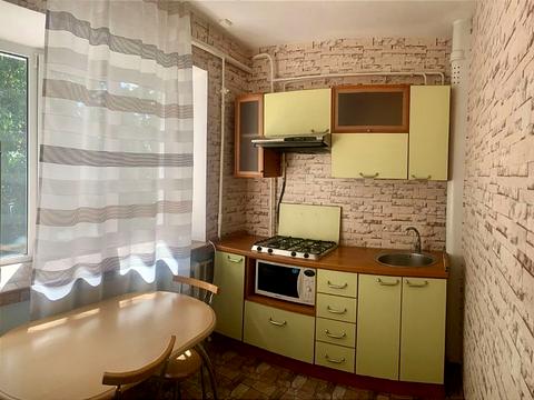 квартира за адресою Високовольтна вул., 10