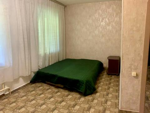 квартира за адресою Високовольтна вул., 10