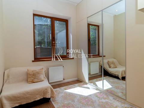 дом по адресу Київська ул.