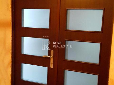 будинок за адресою Першотравнева вул.