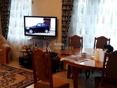 будинок за адресою Першотравнева вул.