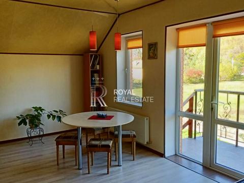 будинок за адресою Першотравнева вул.