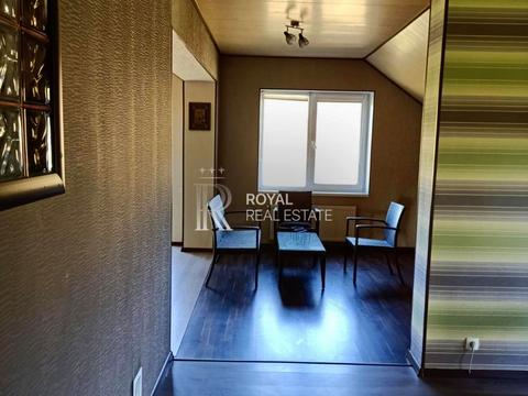 будинок за адресою Першотравнева вул.