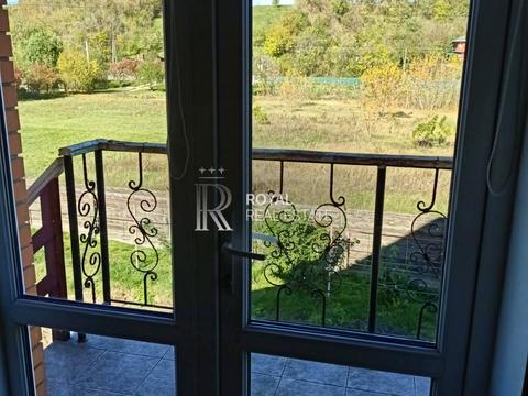 будинок за адресою Першотравнева вул.