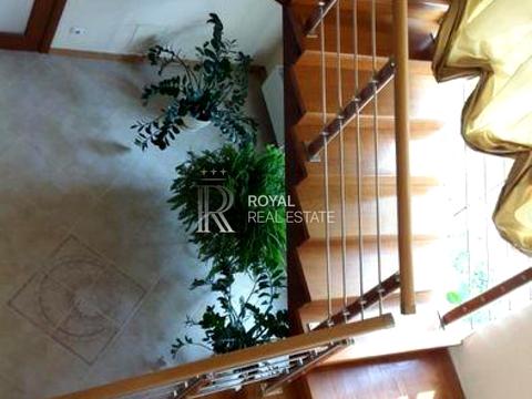 будинок за адресою Щаслива вул.