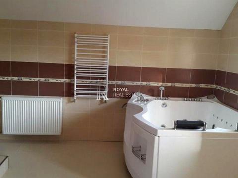 будинок за адресою Щаслива вул.