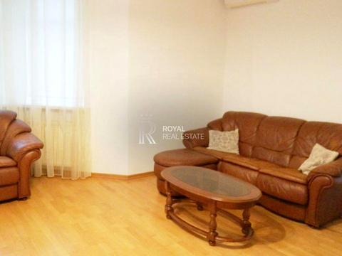 будинок за адресою Щаслива вул.