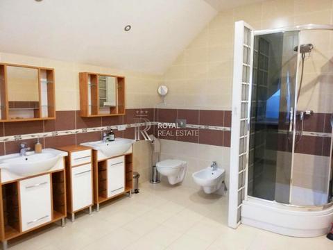 будинок за адресою Щаслива вул.