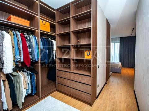 дом по адресу вул. Молодіжна