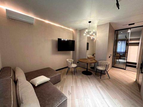 квартира по адресу Андрея Верхогляда ул. (Михайла Драгомирова), 14-А